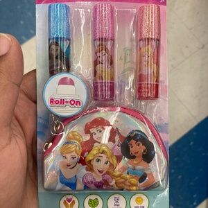 Disney Princess 3 Lip Gloss Set with Pouch